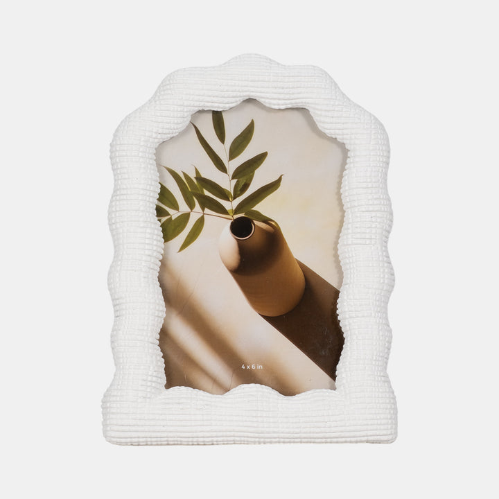 Wavy Arch Photo Frame