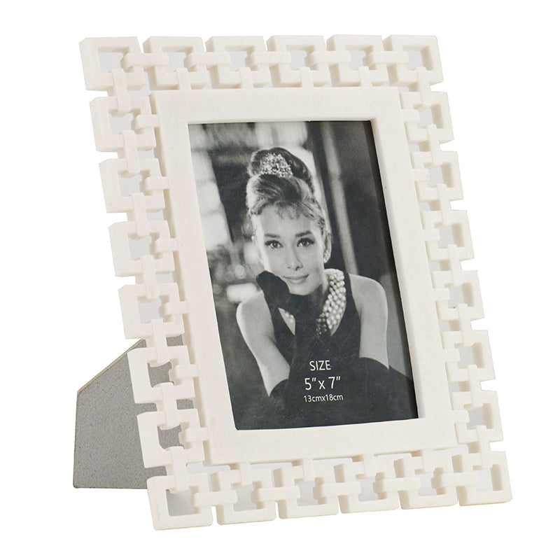 White Chain Link Photo Frame, 5'x7'